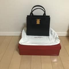 フェラガモバッグのサムネイル