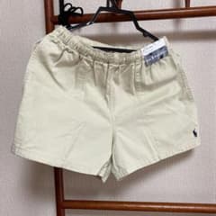 ショートパンツのサムネイル
