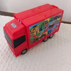 トミカ トラック (トミカ8台収納)のサムネイル