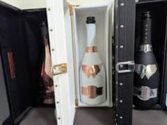 箱付き】エンジェル＆アルマンド シャンパン空き瓶空き箱 - メルカリ