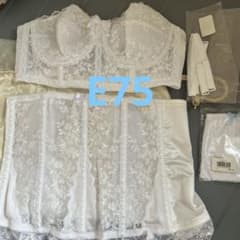 美品セモアブライダルインナーのサムネイル