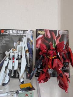 タ*コ様 HG νガンダムHWS RG サザビー ガンプラ 完成品セットのサムネイル