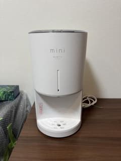 卓上型ウォーターサーバーのサムネイル
