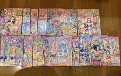 アイカツ　ファンブック各種　全17冊のサムネイル