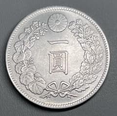 銀貨 一圓 明治十八年 大日本 硬貨 古銭 コイン 竜 蔵品 近代貨幣