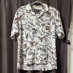 TEMPTATION 総柄 半袖シャツ Lのサムネイル