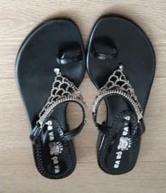 ビジューサンダルのサムネイル