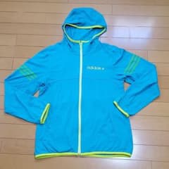 adidas　パーカーのサムネイル