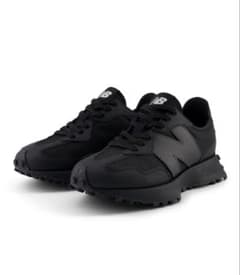 最終セールNew Balance スニーカー 黒 レディース　WS327TBBのサムネイル