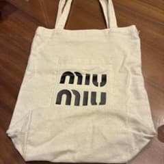 ミュウミュウ miumiu ノベルティトートバッグ - メルカリ