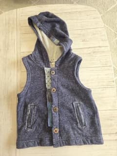 RAG MART キッズ フード付きベスト 100cmのサムネイル