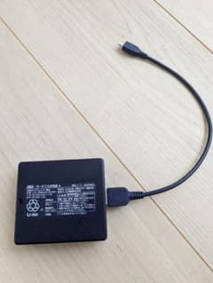 ハ*ー様 au タイプA　ポータブル充電器のサムネイル