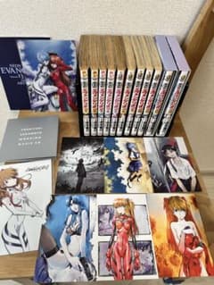 お値下げ中‼︎新世紀エヴァンゲリオン　本　漫画　セット売り　まとめ売りのサムネイル