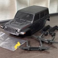 ミニッツ4×4 ラングラー　グレー　リフトアップ ミニッツ4×4 ラングラー ボディのみ バンパー付き 電飾付きリフト