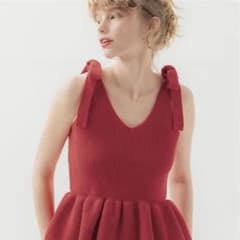 coca ニットペプラムビスチェ　新品のサムネイル