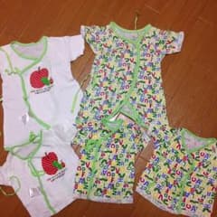 はらぺこあおむし 肌着セット 60cmのサムネイル