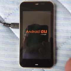 au IS03のサムネイル