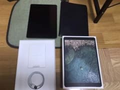 i Pad Pro(10.5 インチ)64GBのサムネイル