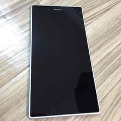 SONY Xperia z ultra 6.4インチ auのサムネイル
