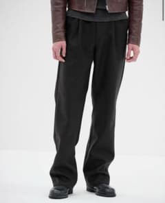 AURALEE LIGHT MELTON ONE-TUCK SLACKS - メルカリ