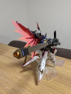 HG デスティニーガンダムSpecII&ゼウスシルエット　全塗装完成品 HG デスティニーガンダムSpecII&ゼウスシルエット 全塗装完成品 - メルカリ