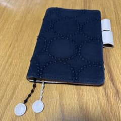 ほぼ日手帳　ミナペルホネン タンバリン黒のサムネイル