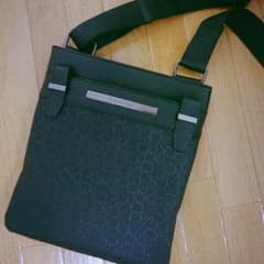 美品☆CalvinKlein ショルダーバッグのサムネイル
