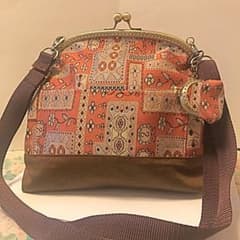 がま口ショルダーバッグ　ハンドメイドのサムネイル