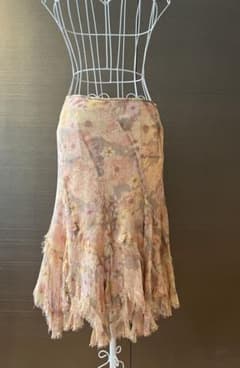 ＊値下げしました　FRAGILE マーメイド風スカートのサムネイル