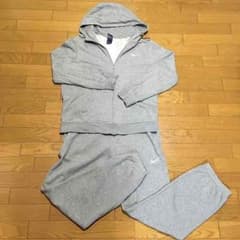 ナイキ（NIKE）スウェット パーカー 上下セットのサムネイル