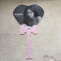 BLACKPINK JENNIE うちわのサムネイル