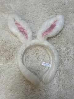 ☺︎19時までお値下げ　ディズニー カチューシャ　うさぎのサムネイル