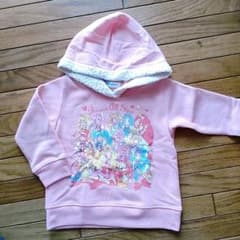☆値下げ☆１００　プリキュア　パーカーのサムネイル