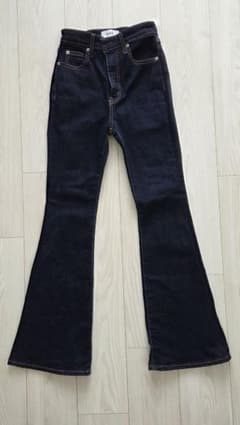 AZUL by moussy フレアデニム パンツ レディースのサムネイル