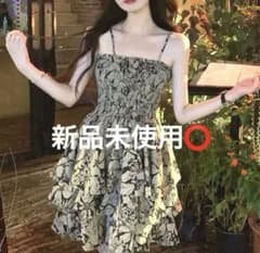 ワンピース　ミニドレス　ミニワンピ　ラウンジ服　フリル　キャミワンピのサムネイル