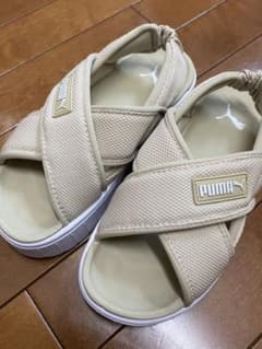 PUMA 厚底 スポーツサンダルのサムネイル