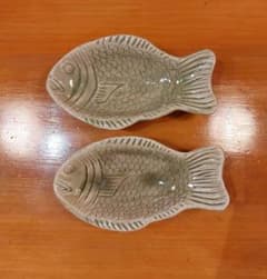 昭和レトロ　魚の形の小皿　2枚セット⭐のサムネイル