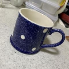 マグカップ 水玉 紺色 陶器のサムネイル