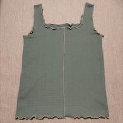 chocol raffine robe タンクトップ くすみグリーンのサムネイル