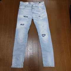 PMDS　デニムジーンズ　ダメージ加工　サイズ32のサムネイル