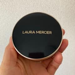 ローラメルシエフローレスルミエールラディアンスパーフェクティングクッションのサムネイル