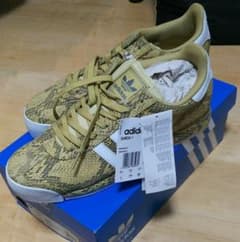 SBさん専用　期間限定 日本未発売adidas サモア パイソン柄 27センチのサムネイル