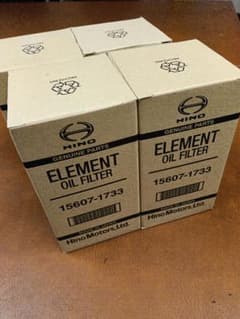 HINO ELEMENT OIL FILTER 15607-1733 - メルカリ
