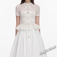 ❤️26新作 新品♡ SelfPortrait 白ニットトップス♡ J56 - メルカリ