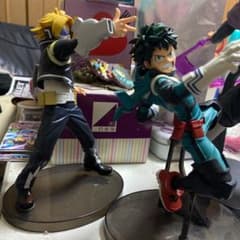 緑谷出久 上鳴電気 フィギュアのサムネイル