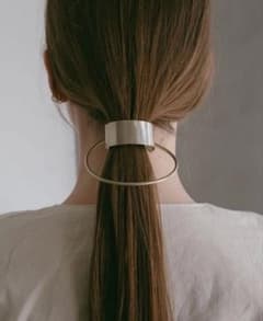 SYKIA ヘアピアス ゴールド sykia ヘアピアス ゴールド - メルカリ