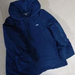 中古☆BeBeアウター 140のサムネイル