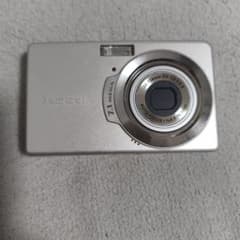 美品】SANYO Xacti E7 コンパクトデジタルカメラ - メルカリ