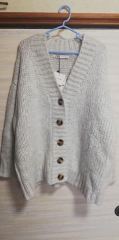 ZARA　ウール　アルパカ　カーディガンのサムネイル