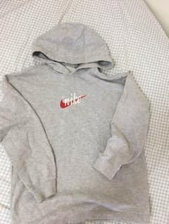 NIKE パーカー 灰色のサムネイル